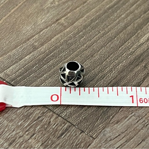 Trollbeads Retired Triangles Bead - Picture 10 of 11